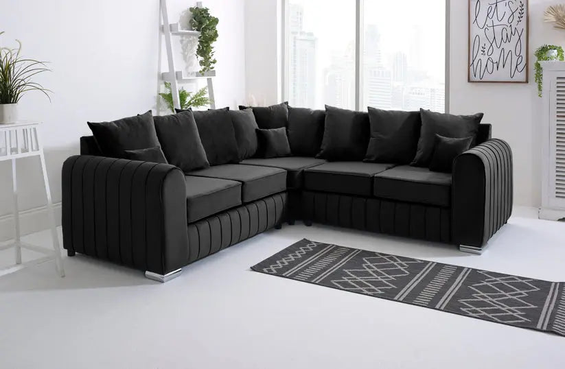 Lilly Corner Scatterback Darnall Furniture