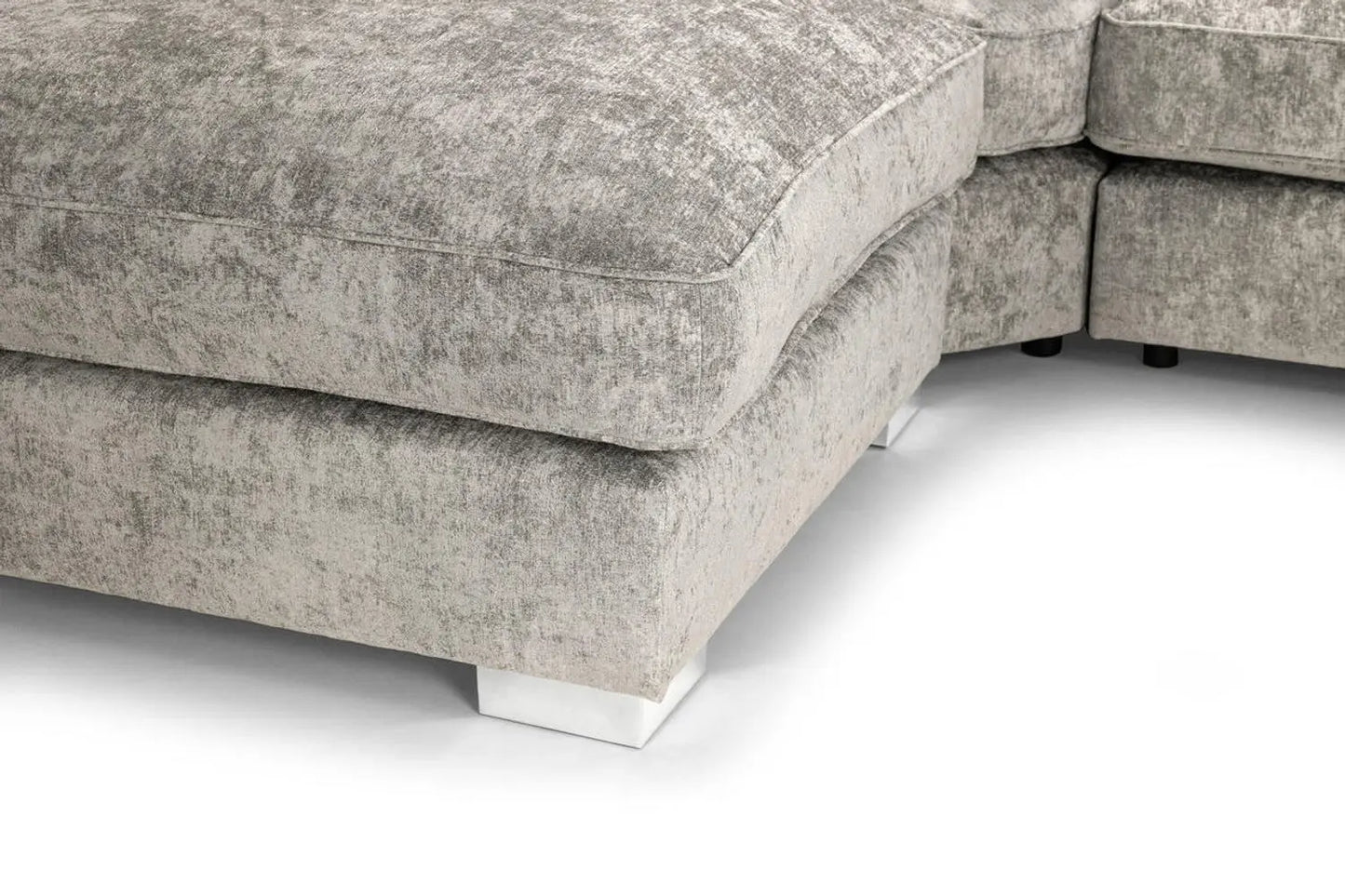 Bishop Fullback Sofa U Shape Corner Brand: Darnall Furniture